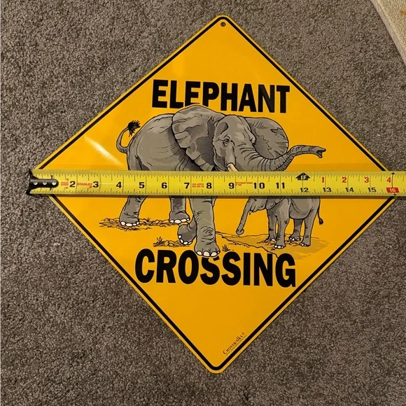 Elephant Crossing Sign - Picture 3 of 4